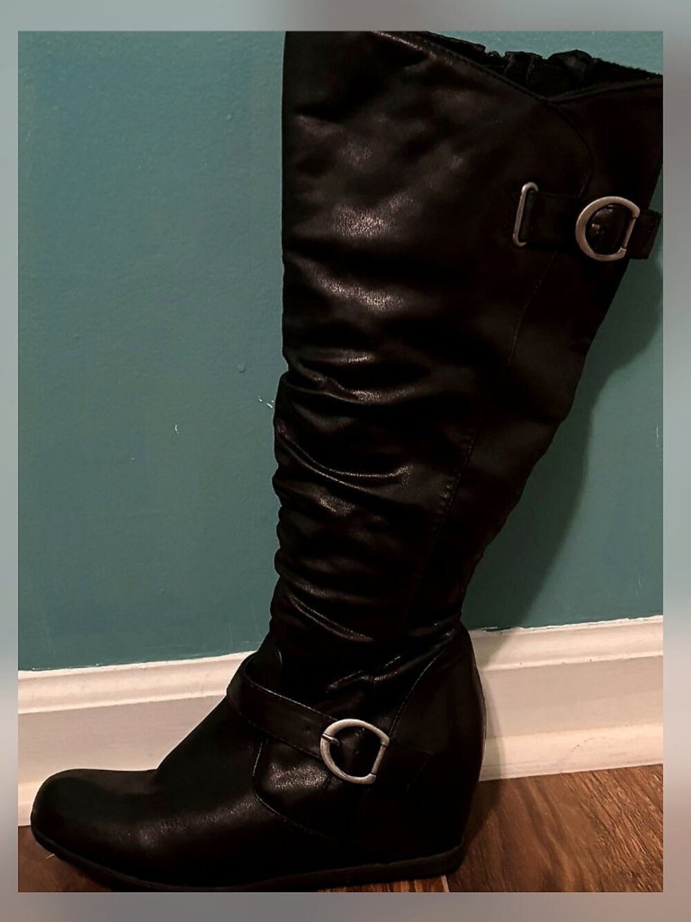 Bare Traps Boots